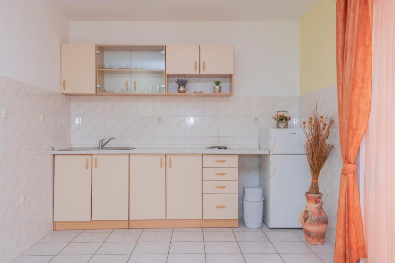 Apartments Zdravka Lokva Rogoznica Eksteriør billede