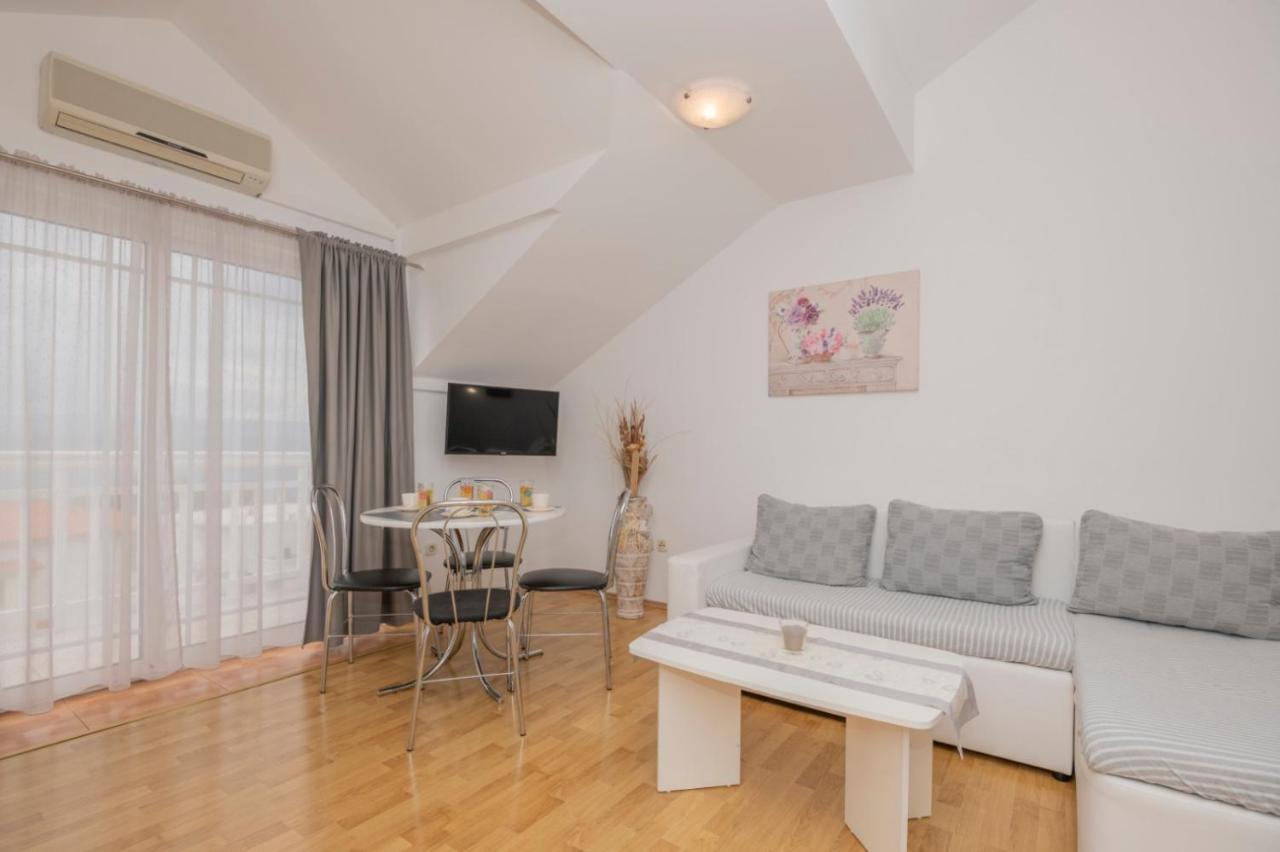 Apartments Zdravka Lokva Rogoznica Eksteriør billede
