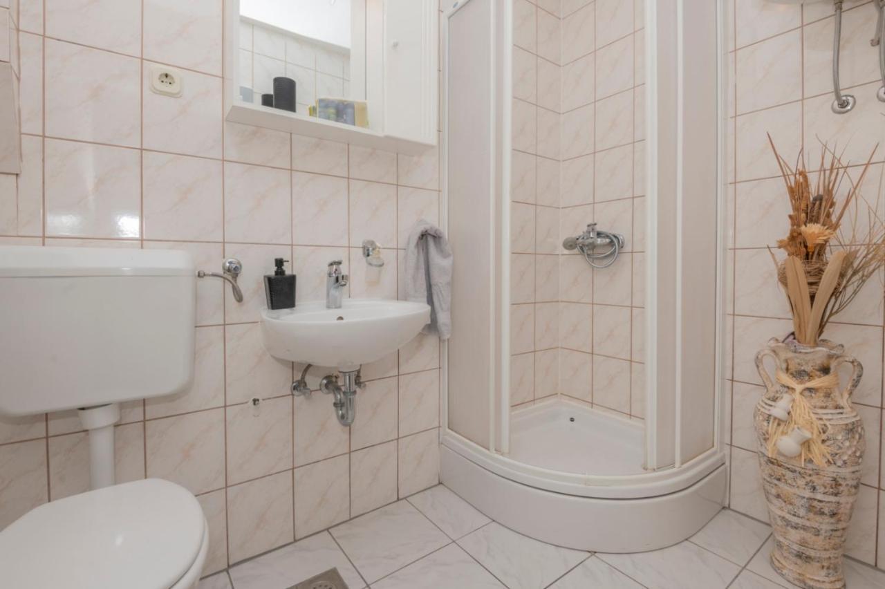 Apartments Zdravka Lokva Rogoznica Eksteriør billede