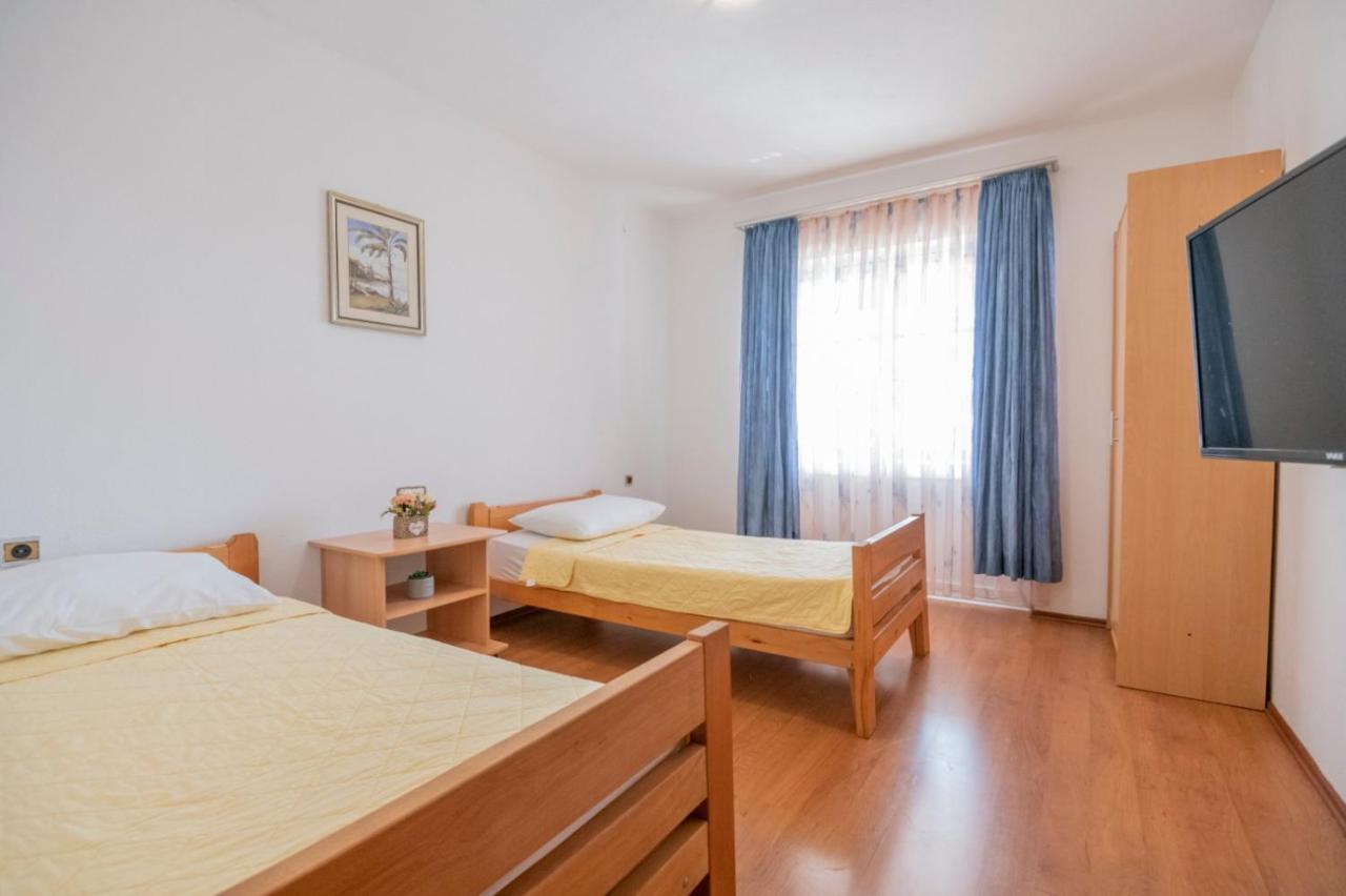 Apartments Zdravka Lokva Rogoznica Eksteriør billede